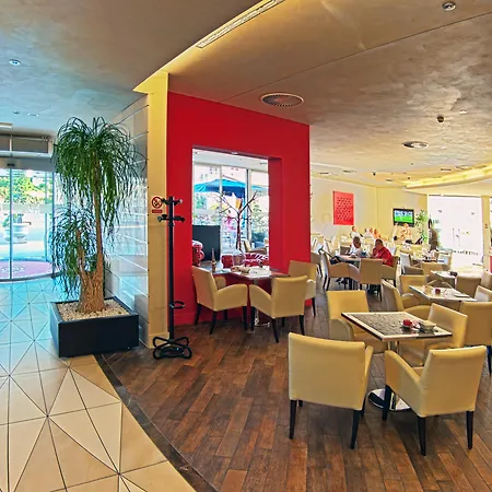 高级公园酒店 酒店 4*