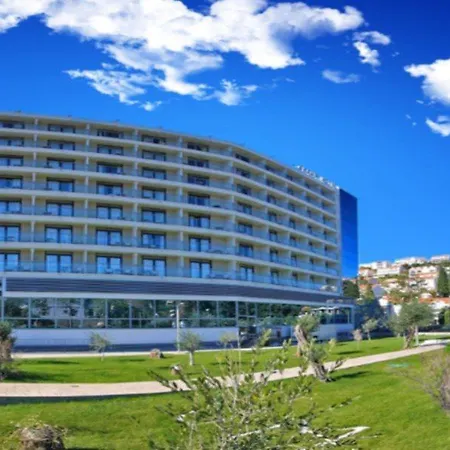 Ξενοδοχείο Grand Park