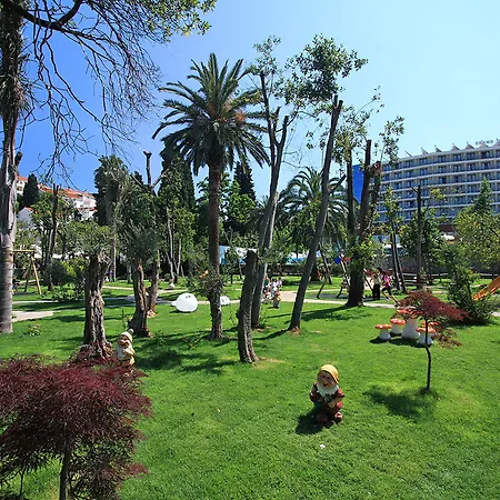 Otel Grand Park 4*